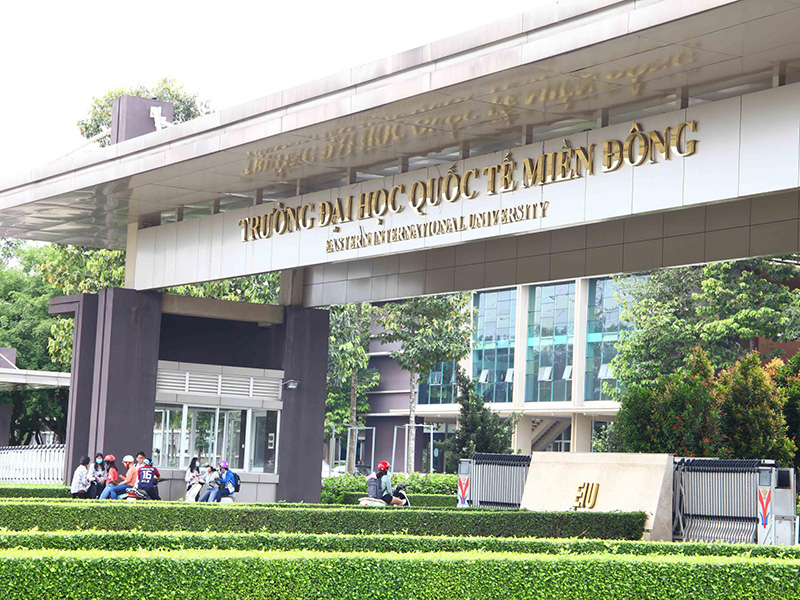 Dai Hoc Quoc Te Mien Dong